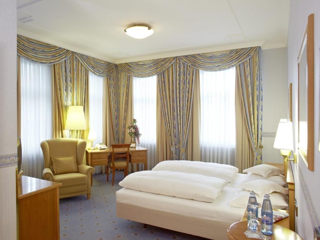Allee Hotel نويشتات أن در آيش المظهر الخارجي الصورة