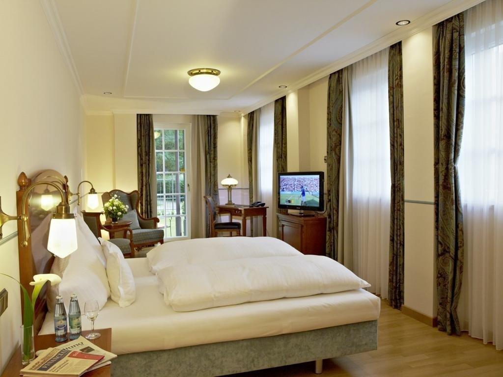 Allee Hotel نويشتات أن در آيش المظهر الخارجي الصورة