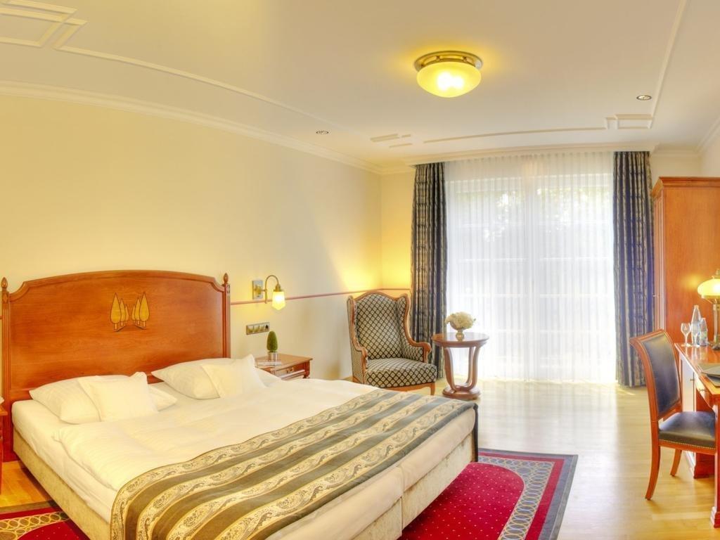 Allee Hotel نويشتات أن در آيش المظهر الخارجي الصورة
