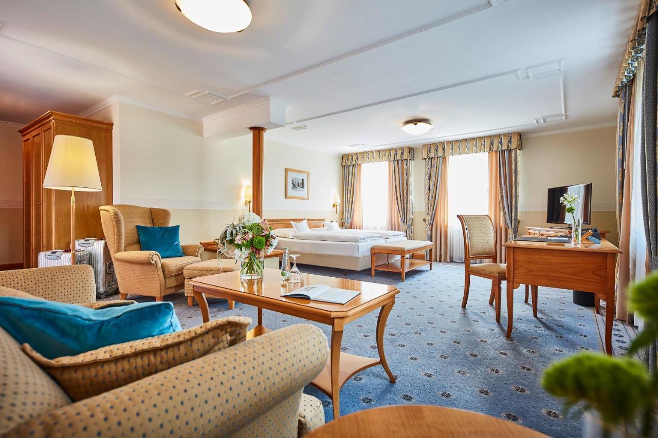 Allee Hotel نويشتات أن در آيش المظهر الخارجي الصورة