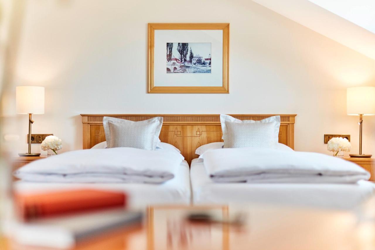 Allee Hotel نويشتات أن در آيش المظهر الخارجي الصورة